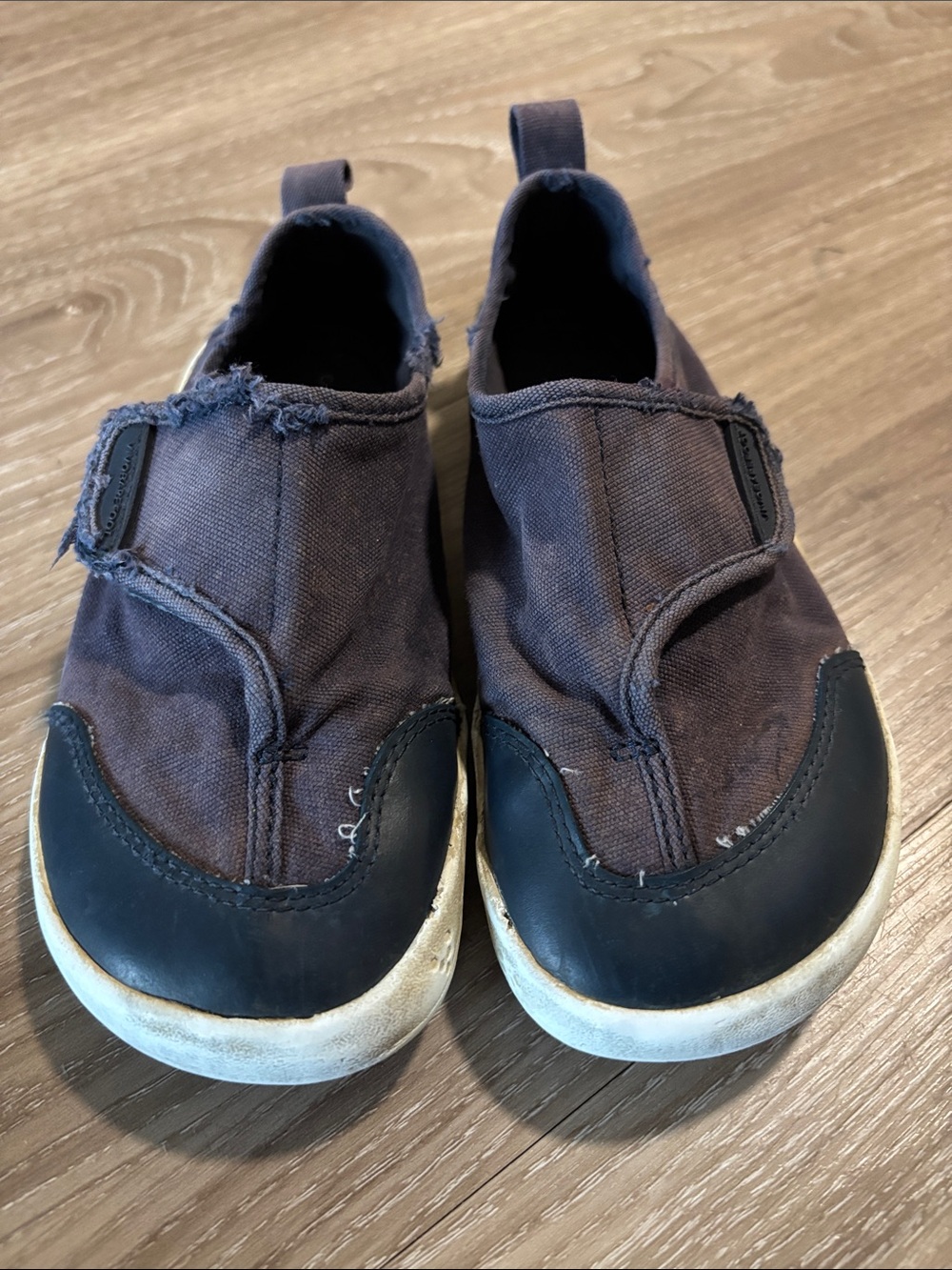 Vivobarefoot Kids Play Shoes Size EU 30 (US12/12.5) Navy Velcro Strap Casual - Picture 2 of 8